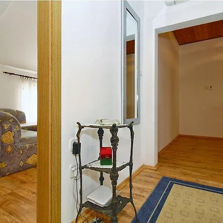 Apartment One-bedroom In V *