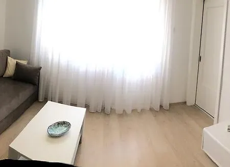 Apartment One-bedroom In V *